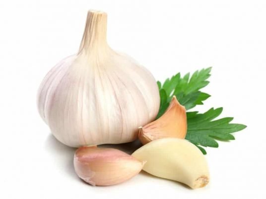 Knoblauch und Petersilie
